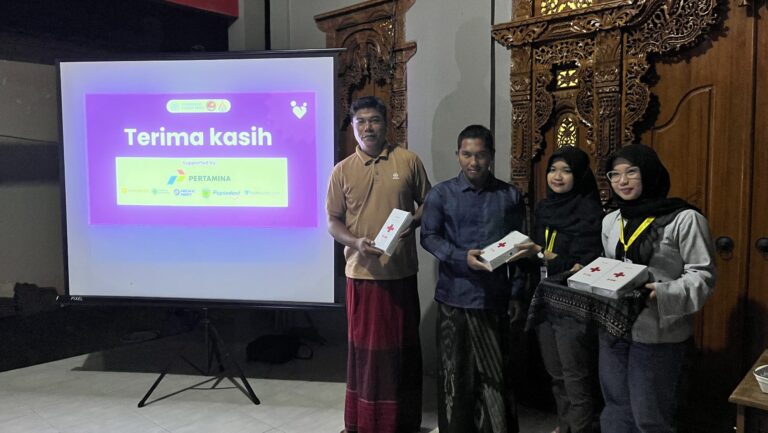 Edukasi Pertolongan Pertama untuk Pemuda Desa