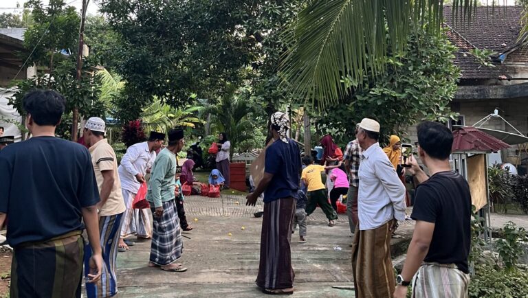 Tradisi Barikan Jumat Wage