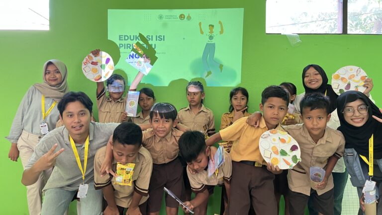 Edukasi Isi Piringku untuk Siswa Kelas 4 SD